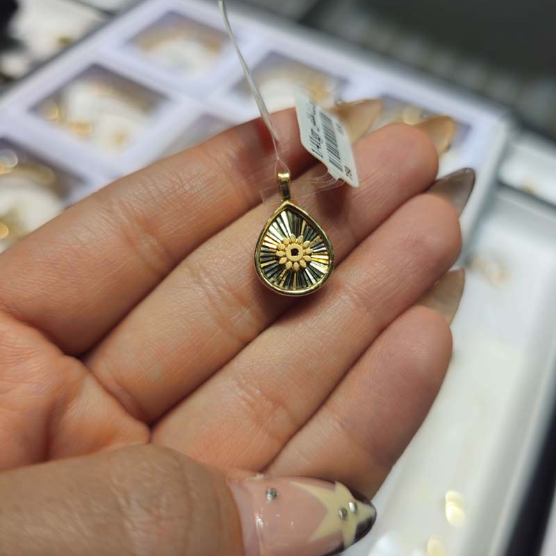 مدال اشک یاقوت (وزن سنگ کسر شده ) کد S11695 - تصویر 3
